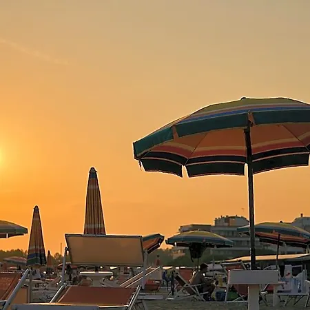 מלון Luminous Flat On The Shores Of Lignano