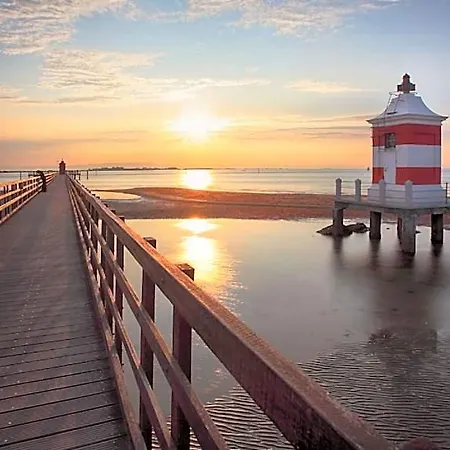 Luminous Flat On The Shores Of Lignano Hotel 3*